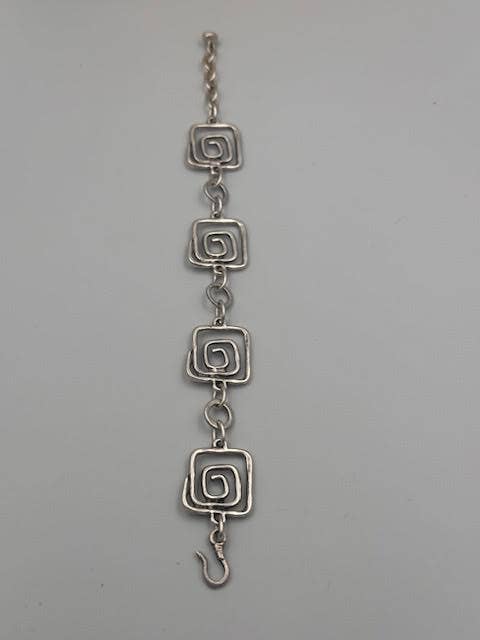 Volare - Square Spiral Swirl Motif Bracelet