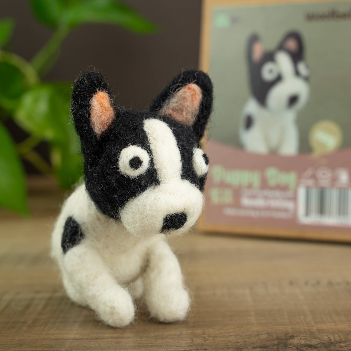 Woolbuddy - DIY Needle Felting Kit - Puppy Dog