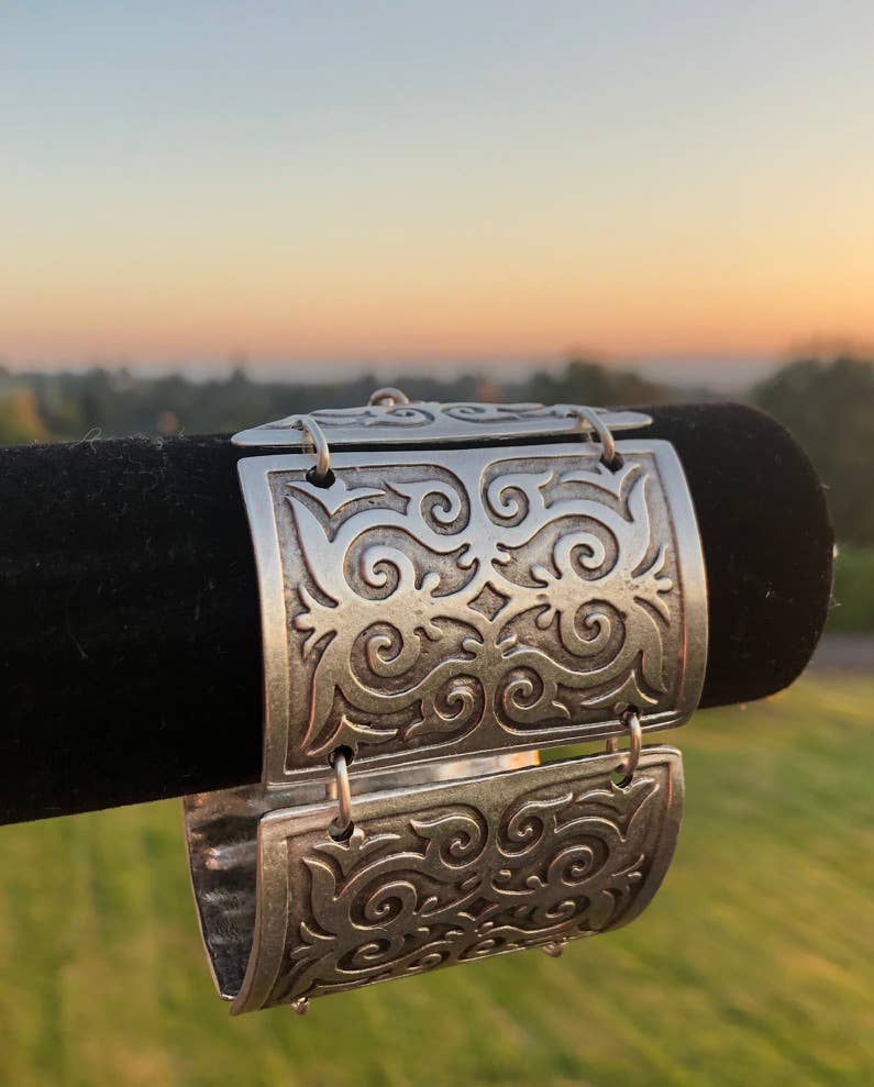 Modern Silver-Tone Ornate Panel Bracelet