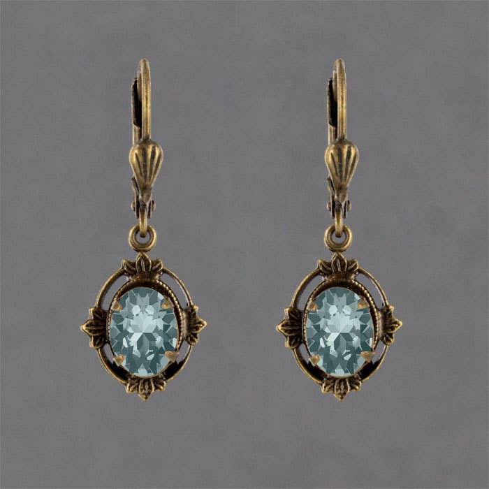 Sadie Green's Jewelry - Leaf Frame Earring