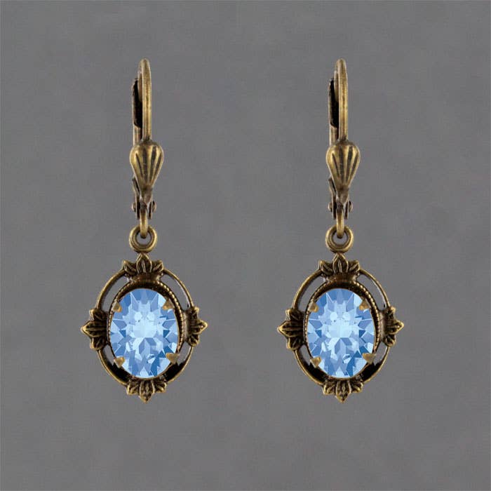 Sadie Green's Jewelry - Leaf Frame Earring