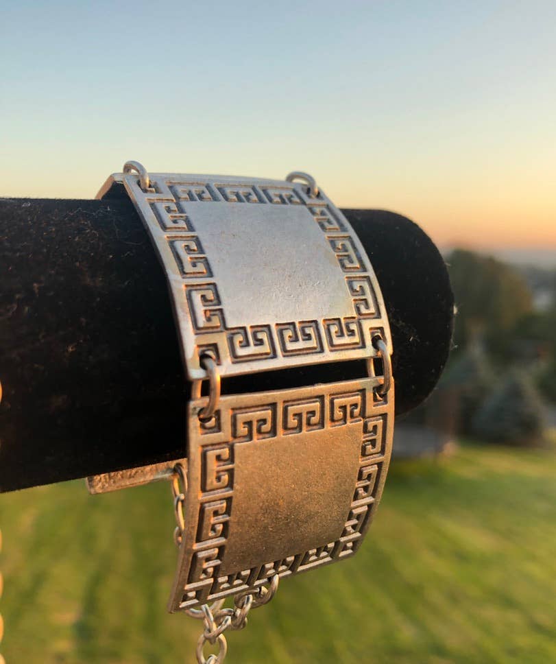 Modern Silver-Tone Turkish Key Link Bracelet
