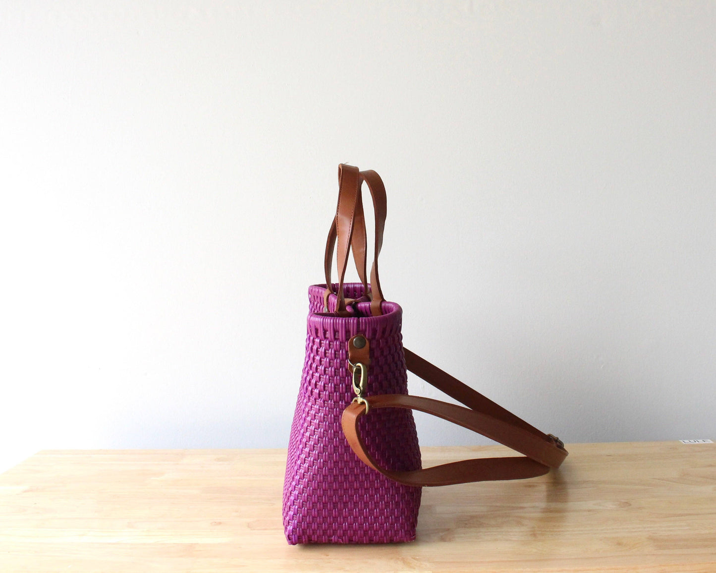 MexiMexi - Violet Handwoven Purse by MexiMexi