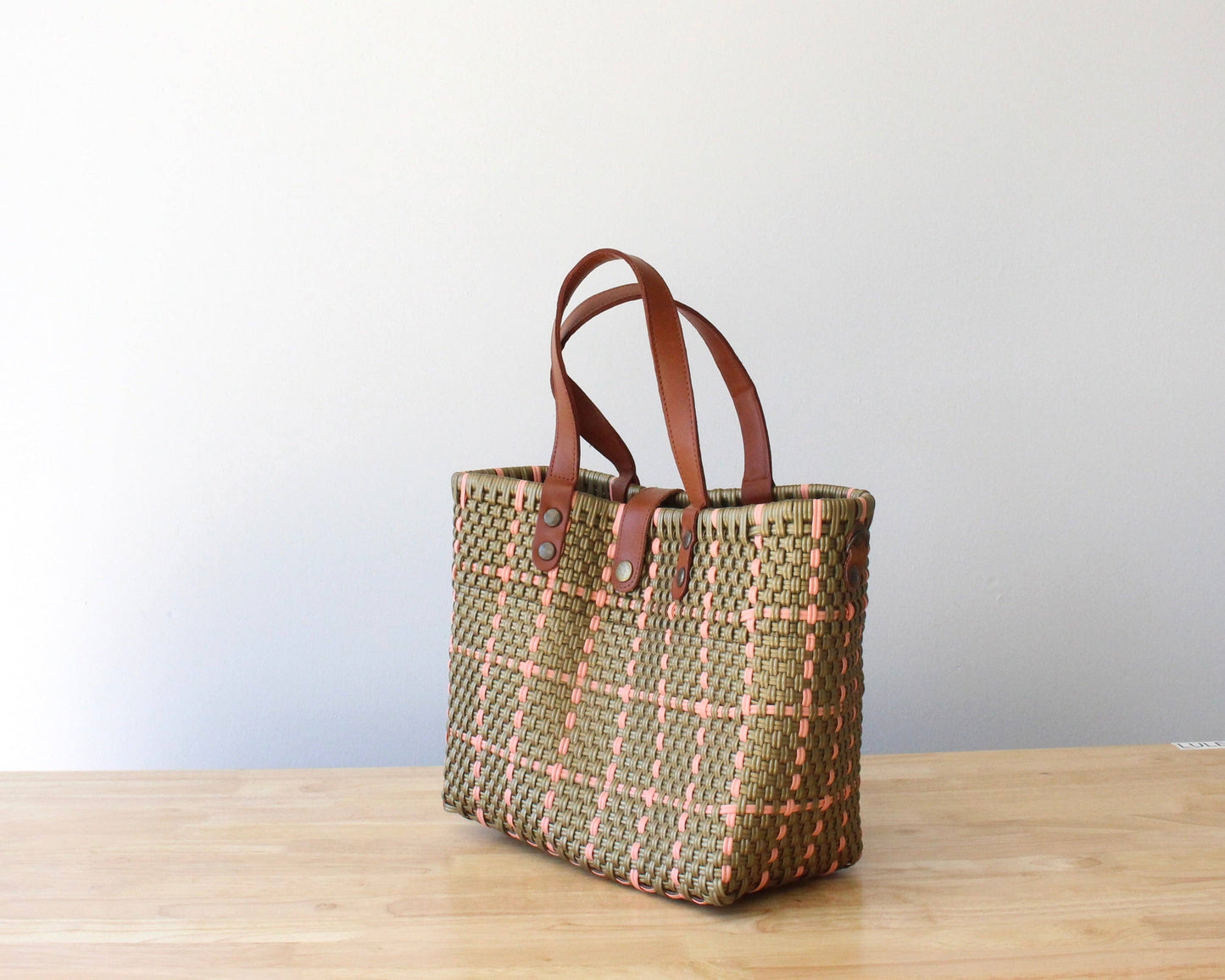 MexiMexi - Gold & Pink Handwoven Purse