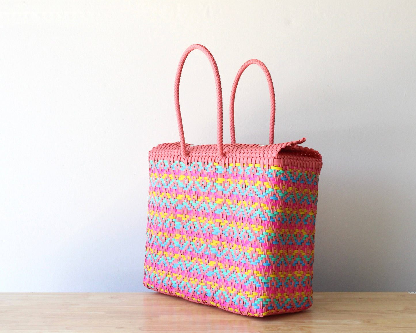 MexiMexi - Coral & Colors Artisan Basket