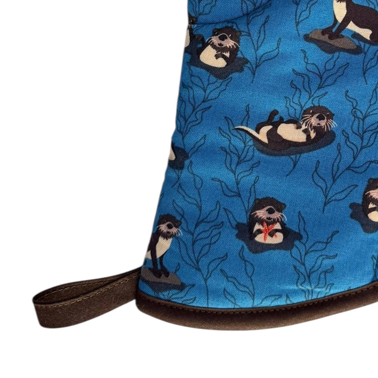 Collisionware - Otters Oven Mitt