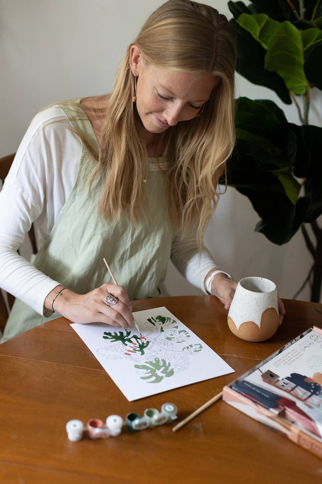 Cate Paper Co. - Field of Daisies Paint-By-Numbers kit