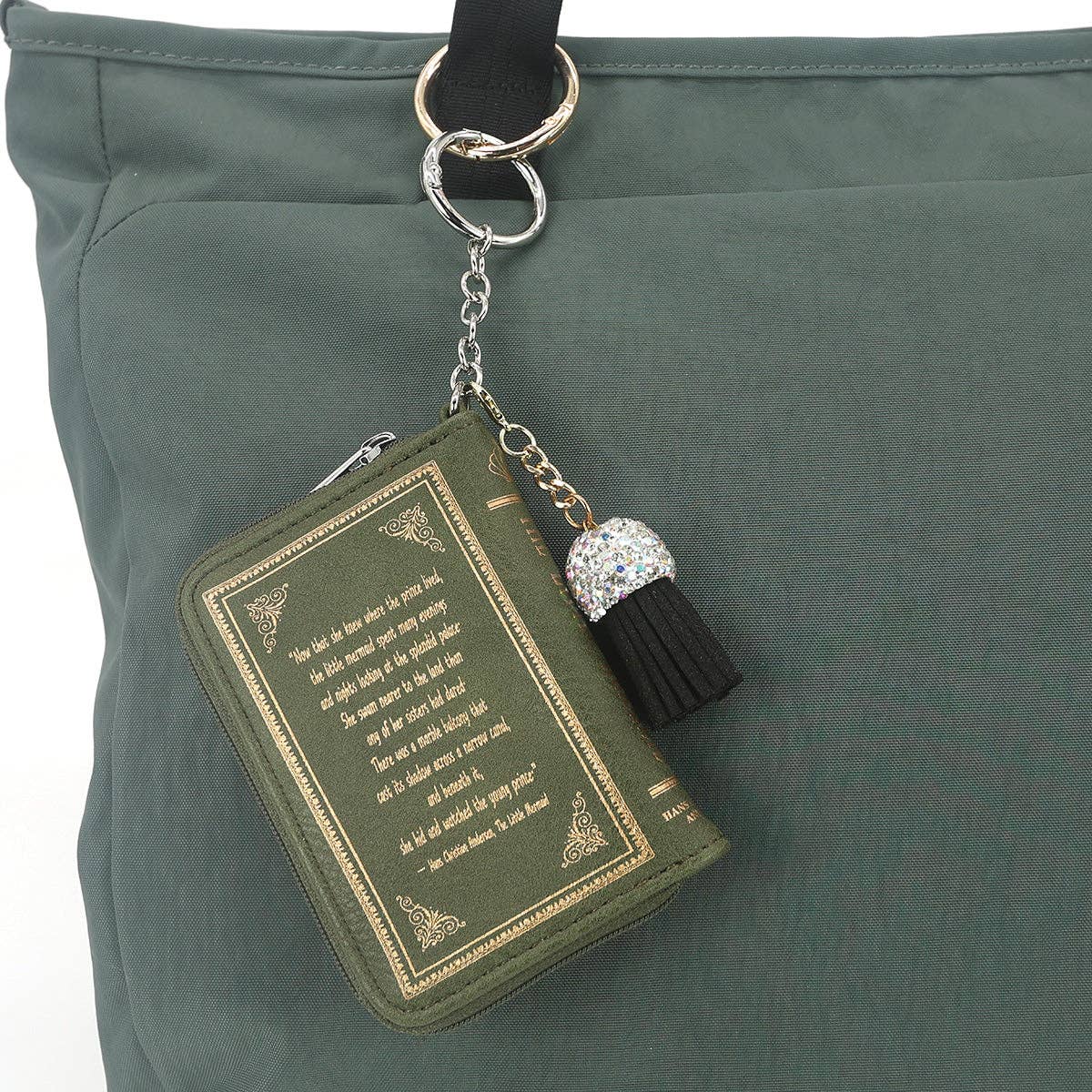 COMECO INC - THE LITTLE MERMAID BOOK BAG CHARM COIN PURSE IN VINYL