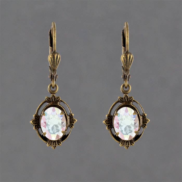 Sadie Green's Jewelry - Leaf Frame Earring