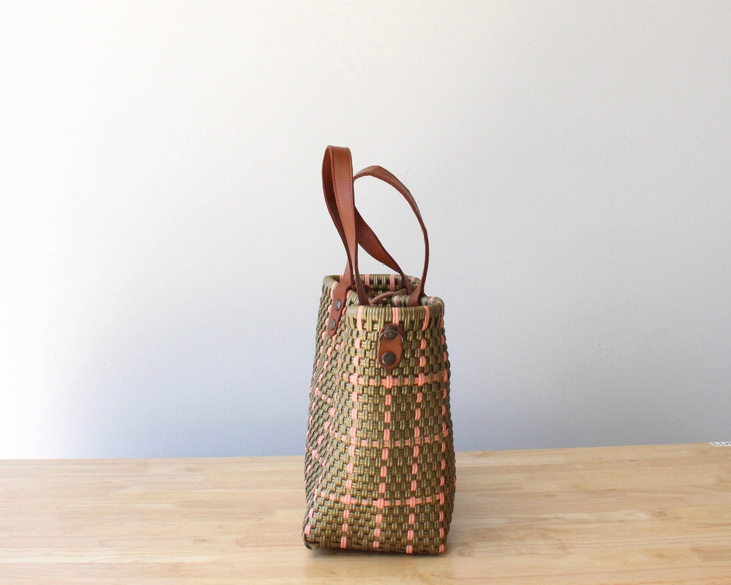 MexiMexi - Gold & Pink Handwoven Purse