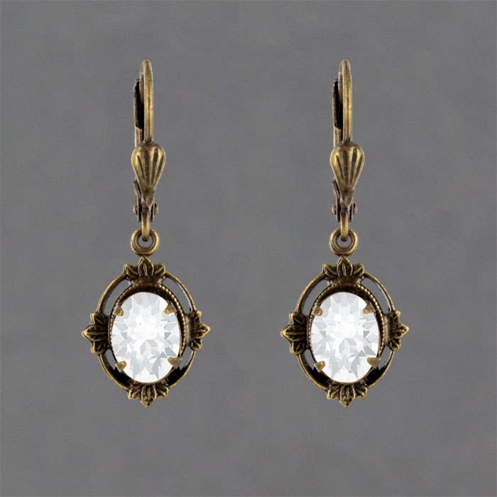 Sadie Green's Jewelry - Leaf Frame Earring