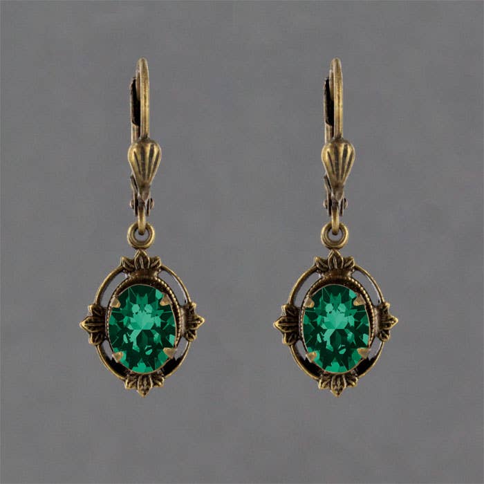 Sadie Green's Jewelry - Leaf Frame Earring