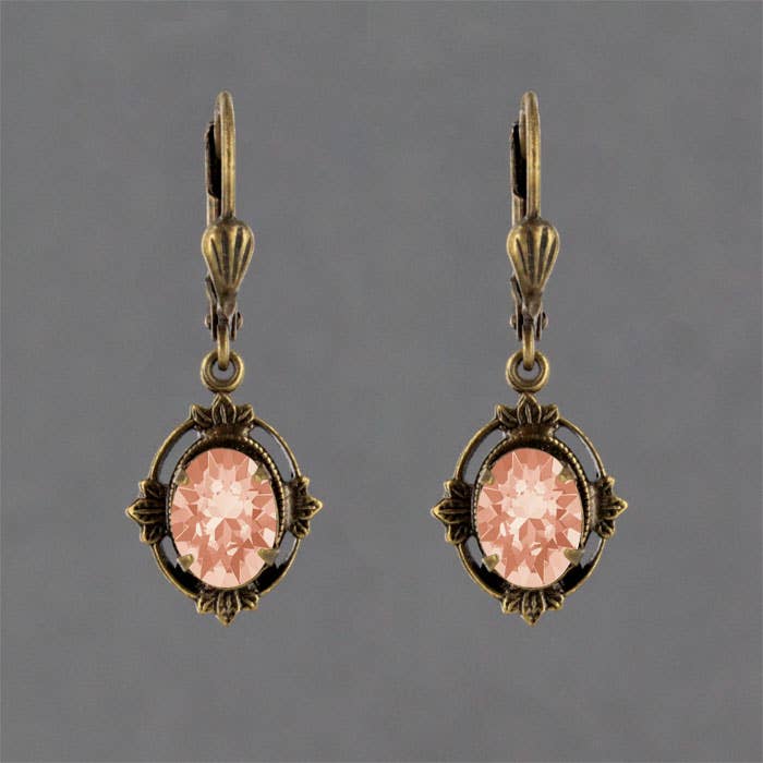 Sadie Green's Jewelry - Leaf Frame Earring